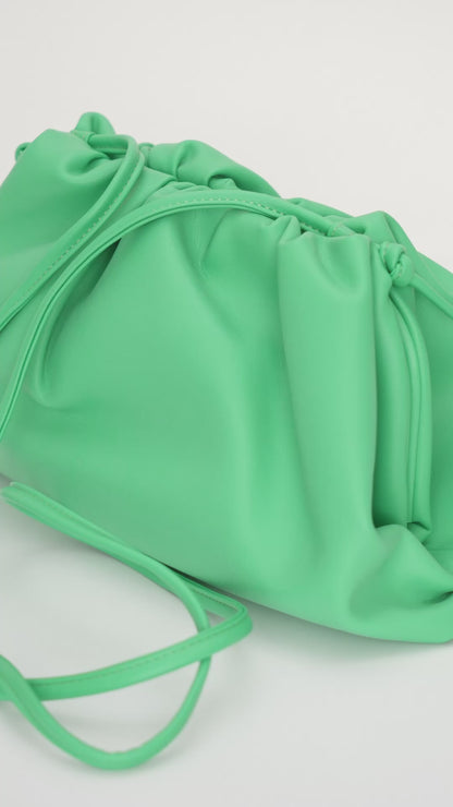Jeanie Clutch - Apple Green
