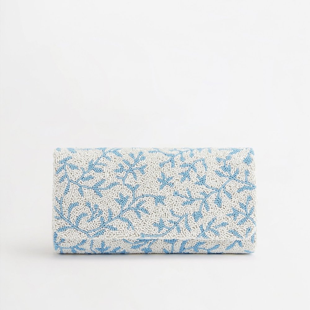Coastal Beaded Clutch for Effortless Style_